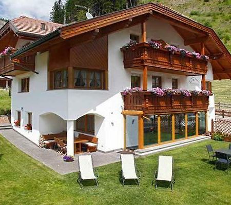 Grohmann Apartments Wolkenstein in Gröden Exterior foto